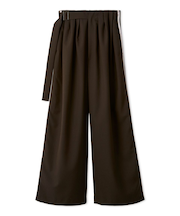 デザインタックワイドラインパンツ