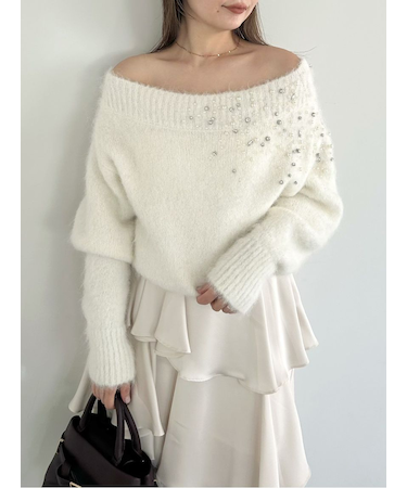 アルパカシャギービジューオフショルニット