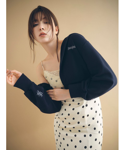 【FRAY I.D｜Champion】リバースウィーブショートフーディ