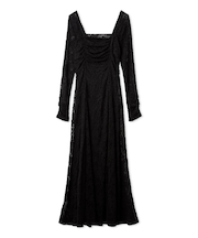 スクエアネックストレッチレースワンピース