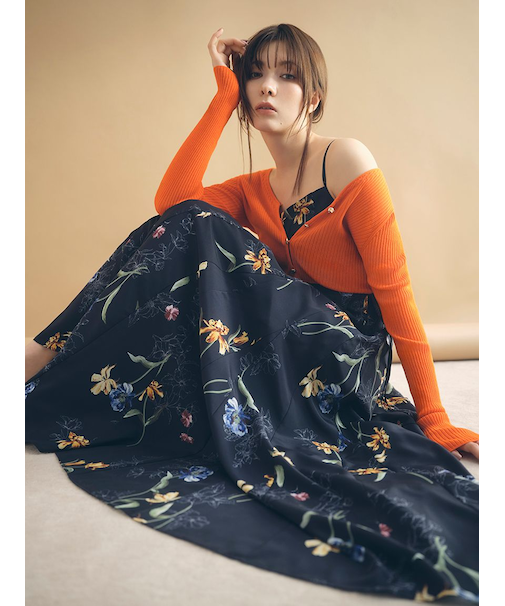 【00サイズあり】ボタニカルアシメパターンキャミワンピース