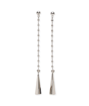 メタルバーチェーンピアス