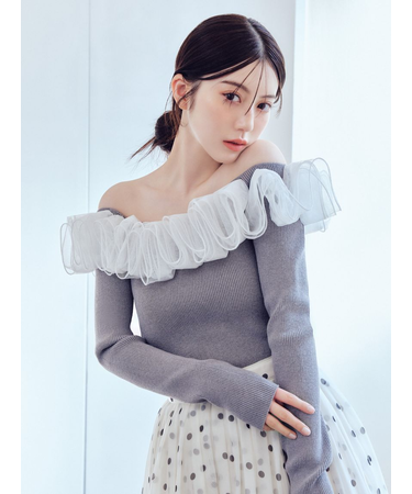 フリルコンビオフショルダーリブニット