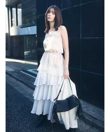 アシメフリルティアードスカート