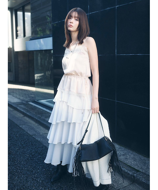 アシメフリルティアードスカート