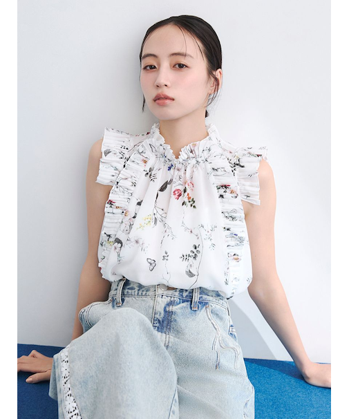 フラワープリントギャザーフリルブラウス