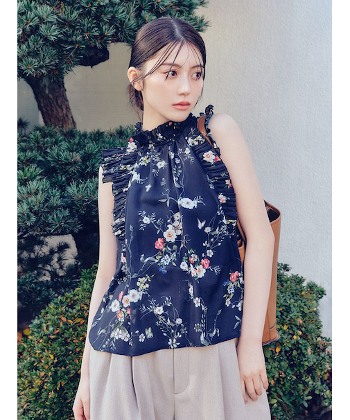 フラワープリントギャザーフリルブラウス