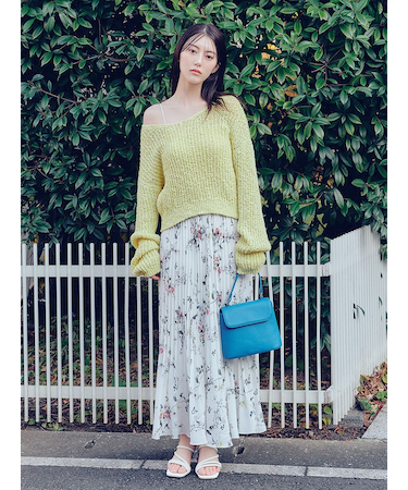 フラワープリントプリーツスカート