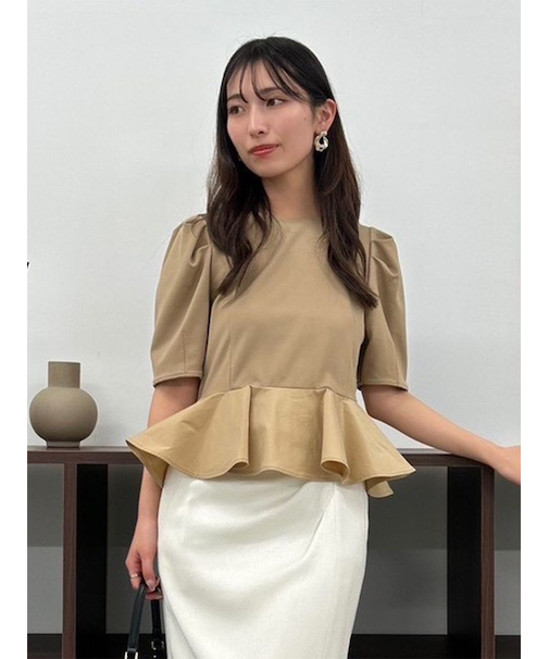 ドッキングペプラムカットソー