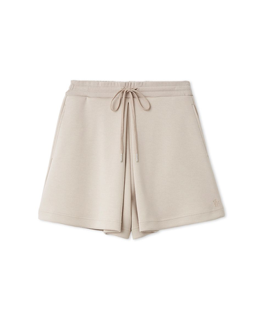 センタータックボックスショートパンツ