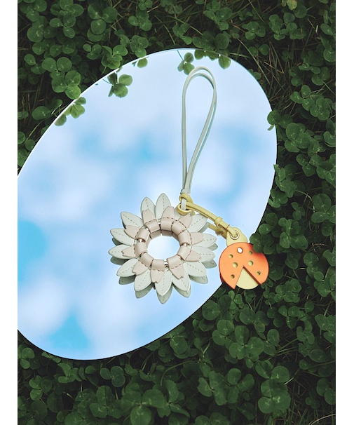 ブルーム&ウィングスチャーム