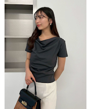 ドレープネックオフショルカットソー／ウォッシャブル