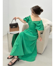 【00サイズあり】ボリュームパフスリーブワンピース