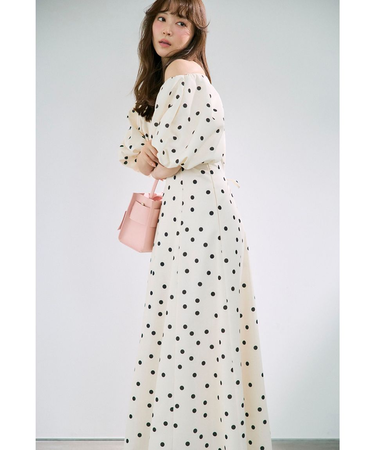 【00サイズあり】ボリュームパフスリーブワンピース