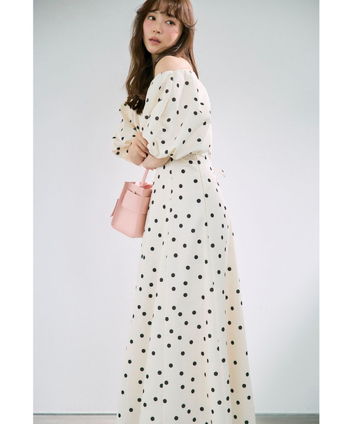 【00サイズあり】ボリュームパフスリーブワンピース