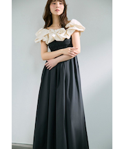 バルーンフリルシャーリングワンピース