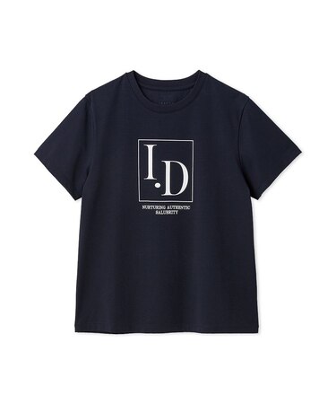 I.DロゴプリントTシャツ／ウォッシャブル・防シワ
