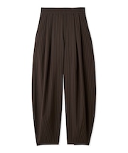 【ウォッシャブル・UVカット・防シワ・接触冷感】タックバレルパンツ
