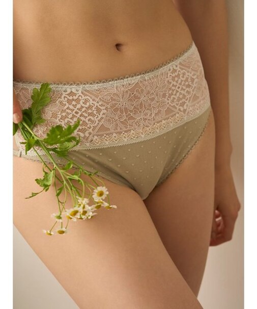 【LILY BROWN Lingerie】バイカラーレース ショーツ