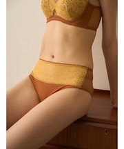 【LILY BROWN Lingerie】バイカラーレース ショーツ