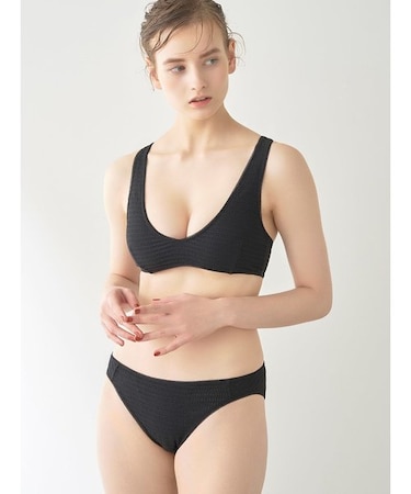 【LILY BROWN Lingerie】フラッフィーワッフル ノンワイヤーブラ・ショーツセット