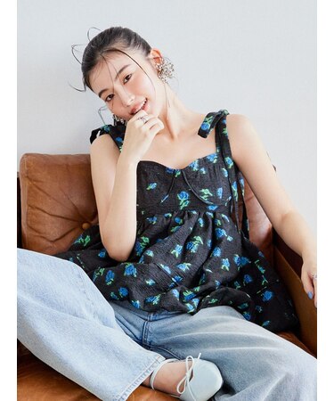 シアージャガードペプラムトップス｜リリーブラウンの通販｜&mall  