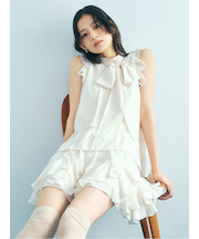 ドレープフリルセットアップ