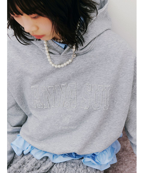 【LILY BROWN ×ANNA SUI】ロゴフーディー