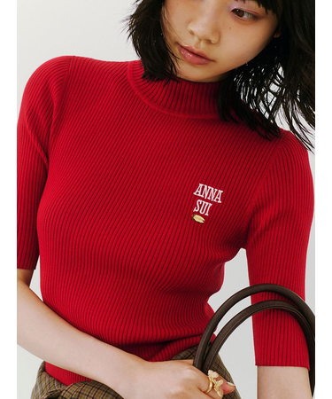 【LILY BROWN ×ANNA SUI】ロゴ刺繍ハイネックリブニット