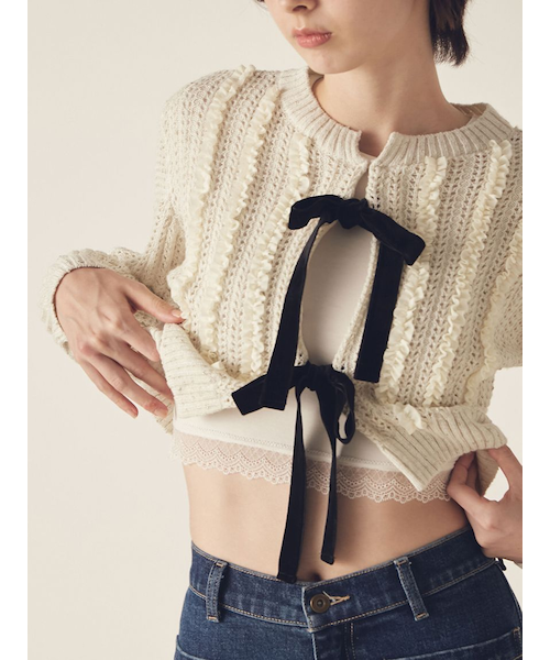 ベロアペプラムフリルトップス｜リリーブラウンの通販｜&mall（アンド