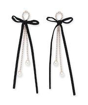 ベルベットリボンピアス