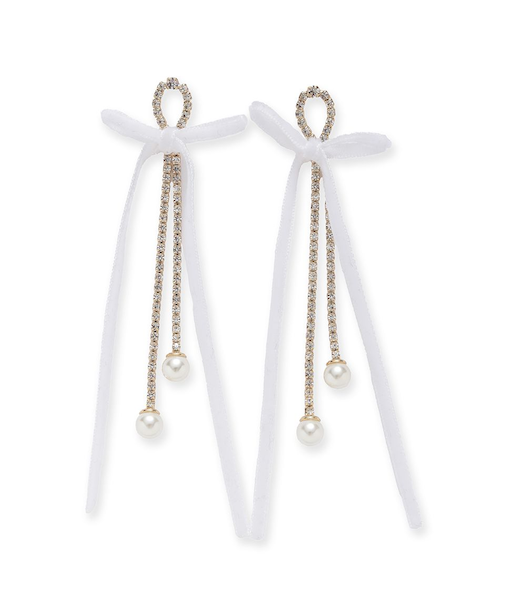 ベルベットリボンピアス