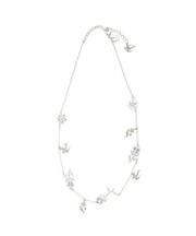 Lilywingビジューフラワーネックレス