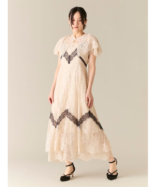 ケープ付き2wayレースラインドレス