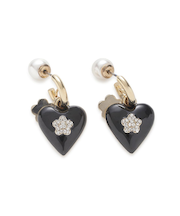 【LILY BROWN×MARY QUANT】デイジーモチーフバリエーションピアス(Hearts2Hearts着用)