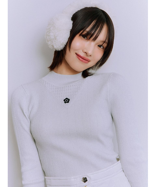 【LILY BROWN×MARY QUANT】デイジー刺繍ソフトリブニットトップス(Hearts2Hearts着用)