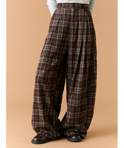 ワイドレッグタックパンツ