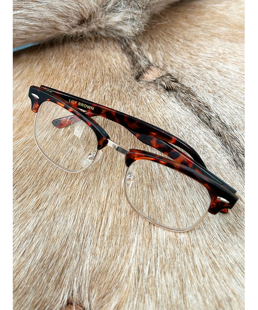 ウェリントンメガネ