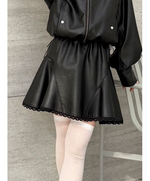 フレアミニスカート