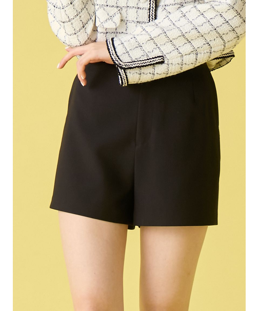 マイクロショートパンツ