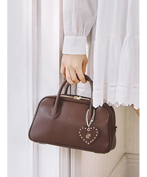 ハートチャーム付きボストンバッグ