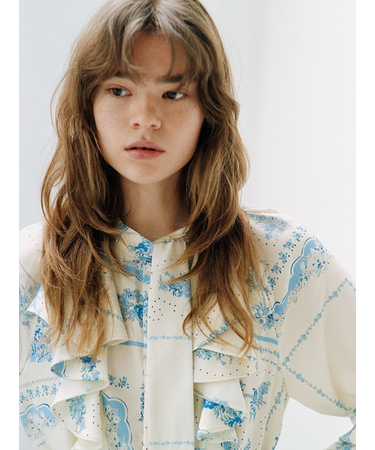 スカーフプリントボウタイブラウス