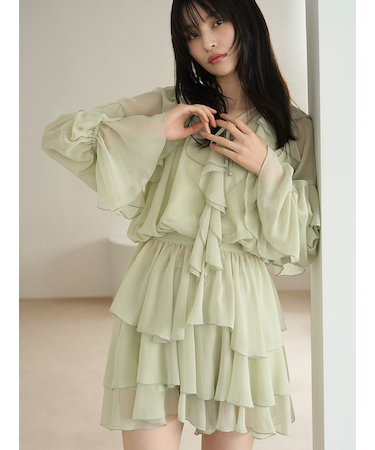 ドレープフリルセットアップ