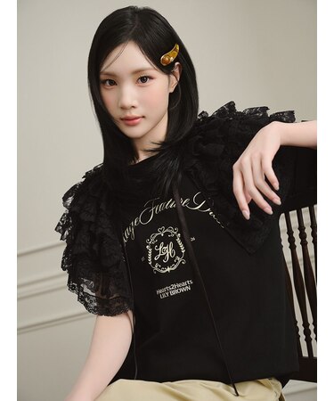【LILY BROWN×Hearts2Hearts】エンブレムロゴTシャツ