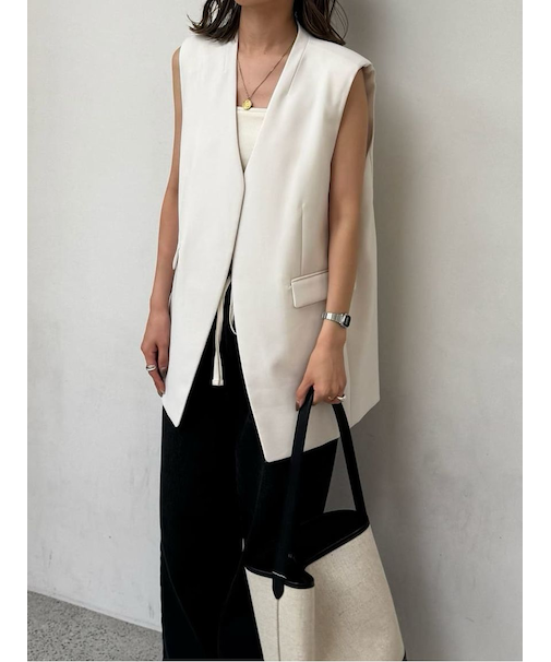 ソリッドノーカラーロングベスト
