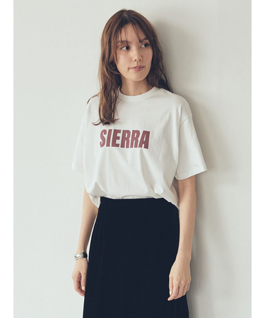 クルーネックグラフィックTシャツ