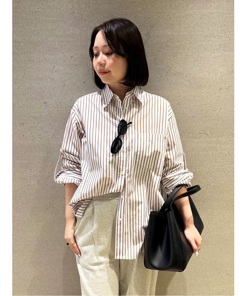 タブスリーブ釦ダウン柄シャツ