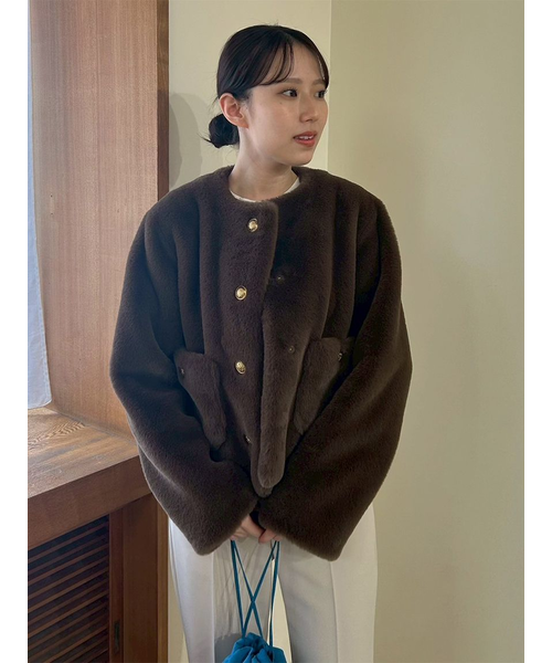 金釦クロップドファージャケット｜ミラオーウェンの通販｜&mall