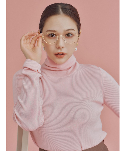 タートルネックリブニットプルオーバー