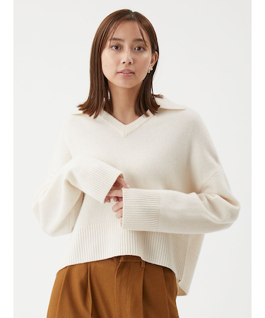 ウールカシミヤ衿付きVネックニット